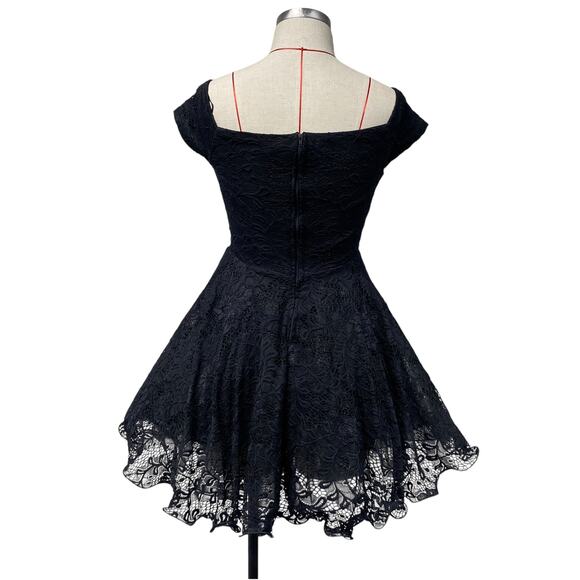 Windsor Womens Size M Black Lace Off Shoulder Curly Hem Dress - Picture 7 of 7